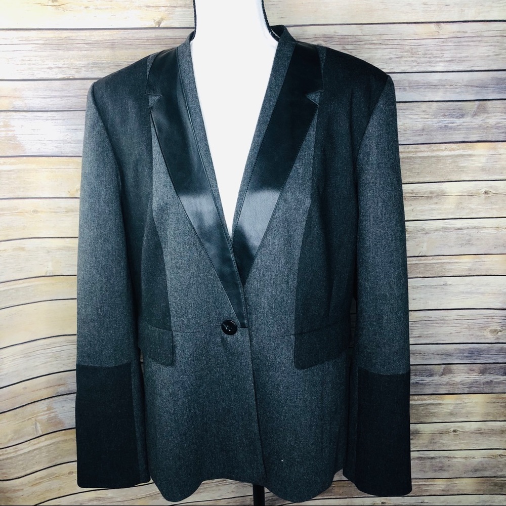 Unique Grey and Black Classiques Entier size 16